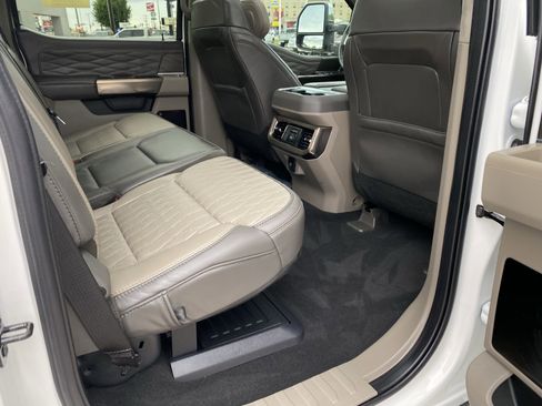 Used 2026 Ford F450 Platinum w/ Platinum Plus Package AWD/4WD image 10