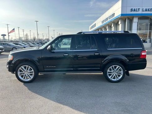 Used 2017 Ford Expedition EL Platinum image 4