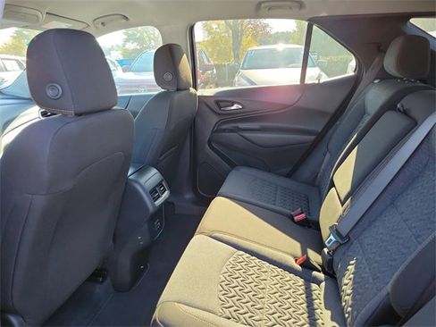 Used 2023 Chevrolet Equinox LT image 12