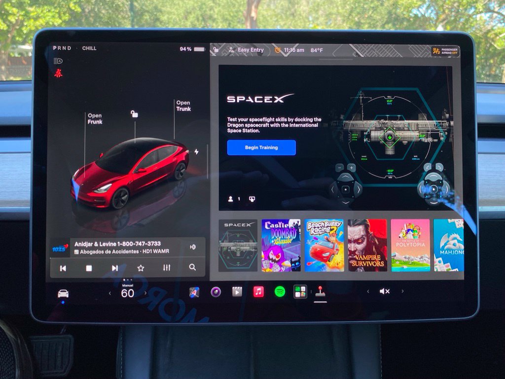 Used 2022 Tesla Model 3 Long Range AWD/4WD image 32
