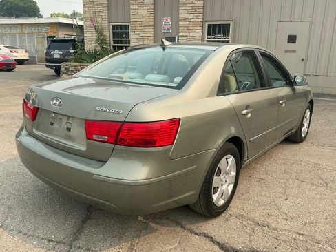 Used 2009 Hyundai Sonata GLS FWD image 3