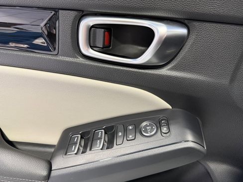 Used 2024 Honda Civic EX-L image 30