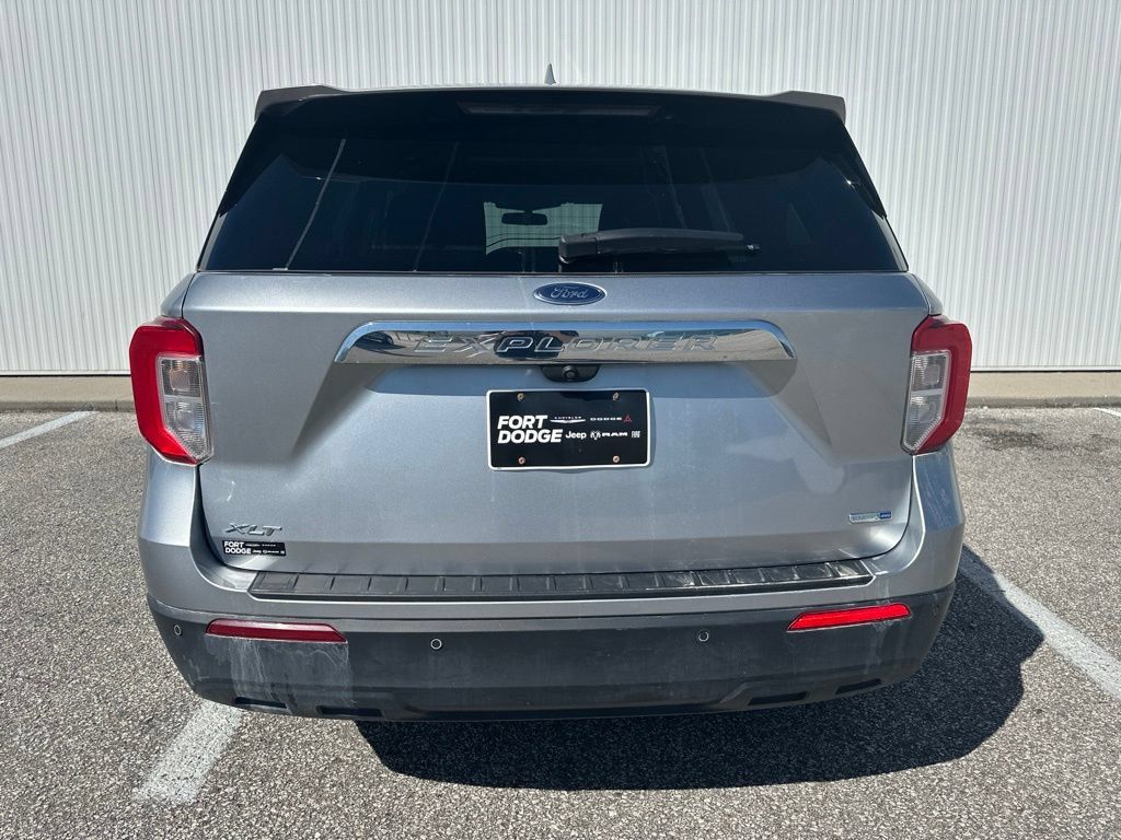 Used 2020 Ford Explorer XLT w/ Comfort Package AWD/4WD image 6