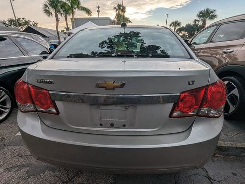 Used 2016 Chevrolet Cruze LT FWD image 5