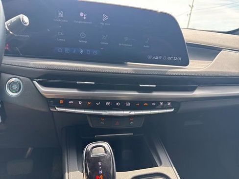Certified 2025 Cadillac XT4 Premium Luxury AWD/4WD image 10