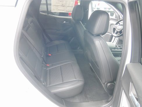 New 2026 Chevrolet Equinox LT w/ Convenience Package II image 33