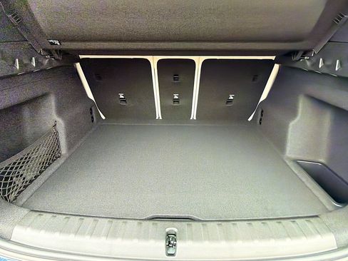 New 2026 BMW X1 xDrive28i w/ Technology Package image 11