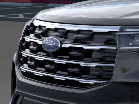 New 2026 Ford Explorer Active image 17