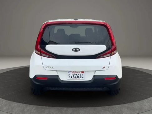 Used 2020 Kia Soul S FWD image 8