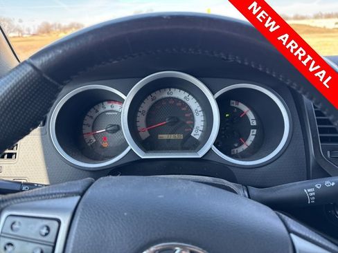 Used 2013 Toyota Tacoma 4x4 Double Cab w/ Convenience Pkg image 10