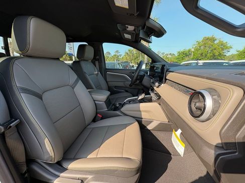 New 2026 Chevrolet Colorado ZR2 AWD/4WD image 23