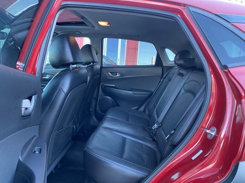 Used 2018 Hyundai Kona Limited image 16