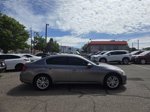 Used 2012 INFINITI G37 x Sedan w/ Premium Pkg AWD/4WD image 3