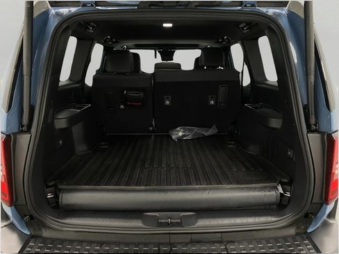 Used 2024 Toyota Land Cruiser image 5