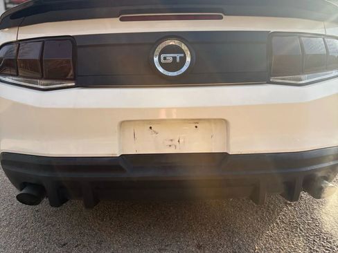 Used 2011 Ford Mustang GT Premium RWD image 21