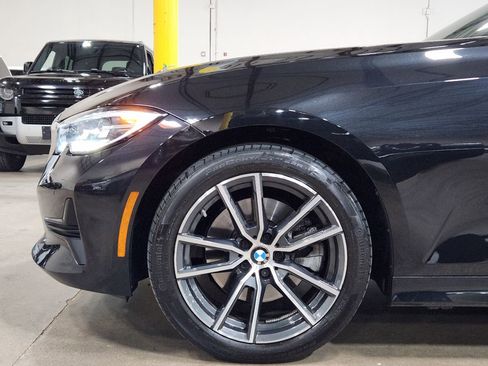 Used 2022 BMW 330i Sedan w/ Driving Assistance Package image 6