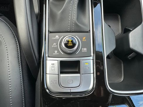 New 2025 Kia Telluride S image 43