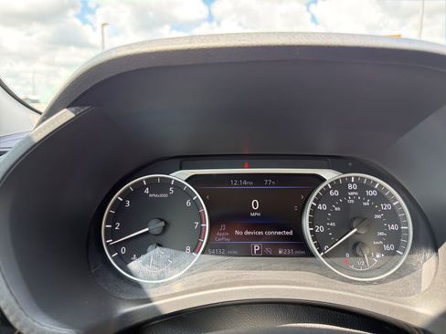 Used 2024 Nissan Sentra SV FWD image 13