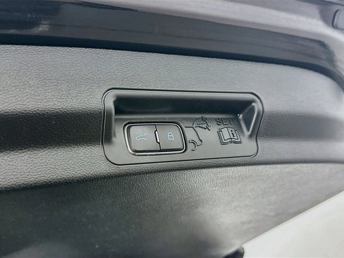 Used 2024 Ford Explorer ST w/ Equipment Group 401A AWD/4WD image 31