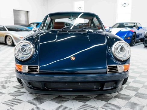 Used 1990 Porsche 911 Carrera image 4