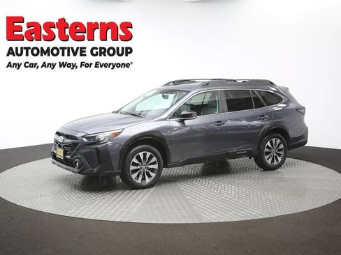 Used 2023 Subaru Outback Limited AWD/4WD image 54