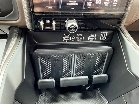 New 2026 RAM 2500 Limited image 24