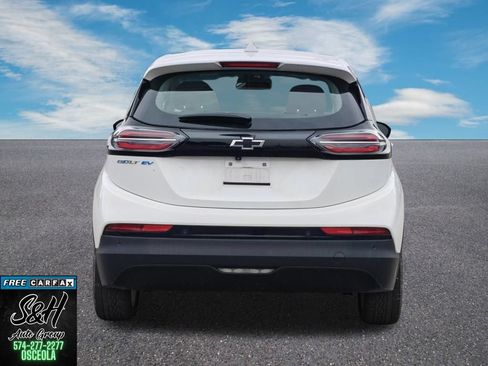 Used 2023 Chevrolet Bolt LT w/ Driver Confidence Package FWD image 17
