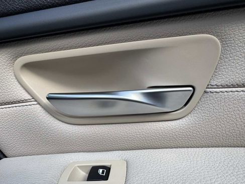 Used 2014 BMW 335i Sedan image 36