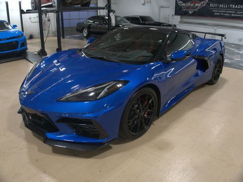 Used 2023 Chevrolet Corvette Stingray Preferred Conv w/ Battery Protection Package RWD image 2