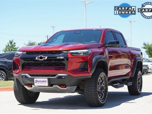 Used 2023 Chevrolet Colorado ZR2 w/ ZR2 Convenience Package III image 3