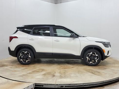 New 2026 Kia Seltos S image 4