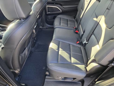 Used 2022 Kia Telluride EX FWD image 39