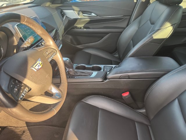 Used 2023 Cadillac CT4 Luxury w/ Sun And Sound Package RWD image 9