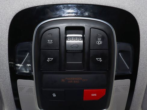 Used 2023 Hyundai Santa Fe Limited image 30