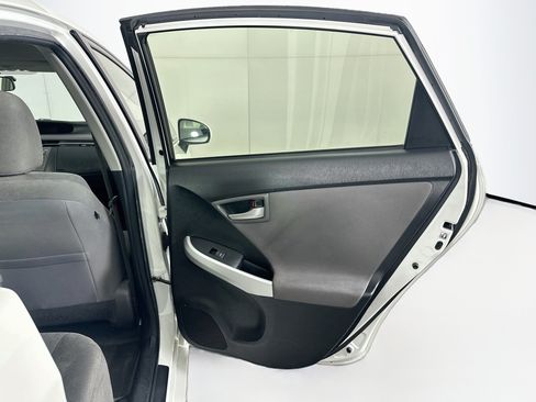 Used 2015 Toyota Prius Two FWD image 27