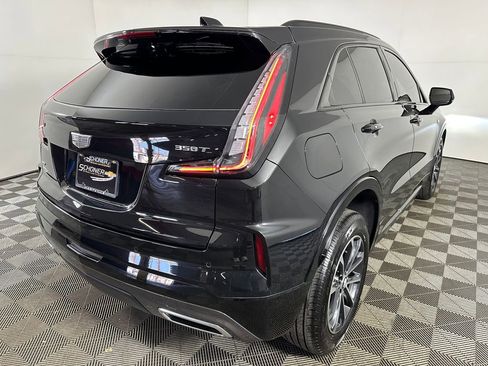 Used 2024 Cadillac XT4 Sport w/ Cold Weather Package AWD/4WD image 5