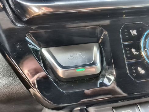 Used 2024 GMC Sierra 2500 Denali w/ Denali Reserve Package image 17