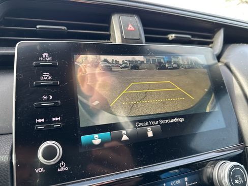 Used 2019 Honda Insight EX image 7