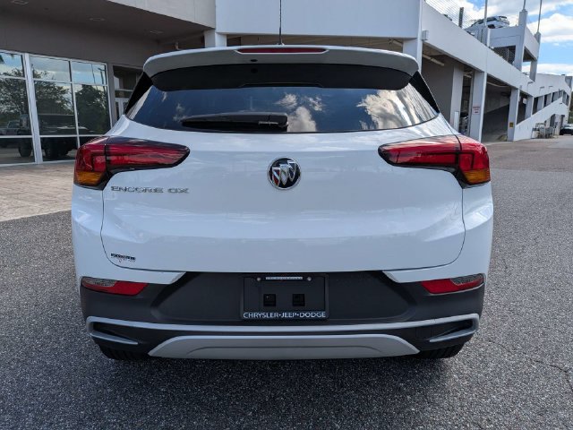 Used 2023 Buick Encore GX Preferred w/ Cold Weather Comfort Package FWD image 5