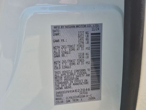 Used 2025 Nissan Frontier PRO-4X AWD/4WD image 33