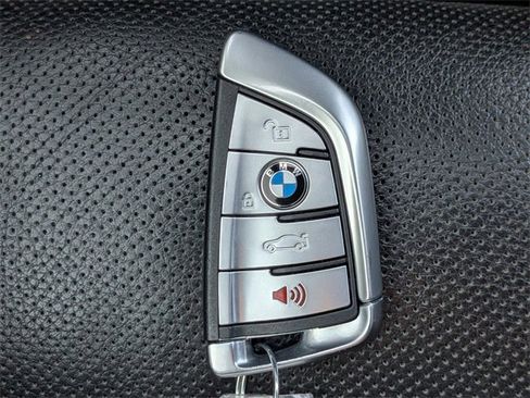 Used 2020 BMW ALPINA B7 xDrive image 36