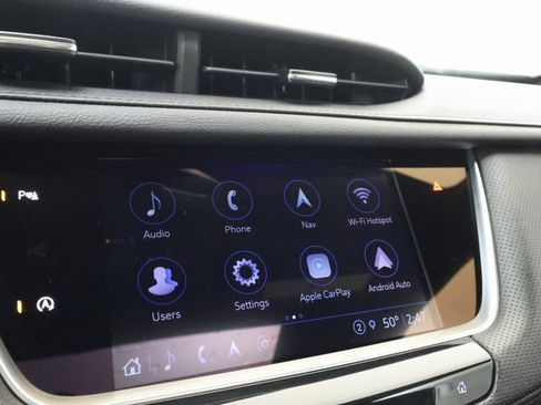 Used 2025 Cadillac XT5 Premium Luxury image 15