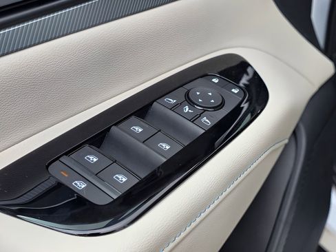 New 2026 Nissan Murano Platinum image 16