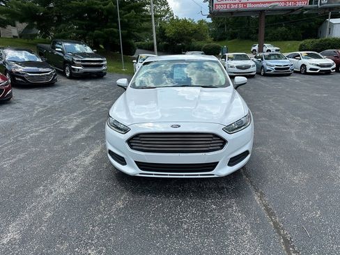 Used 2015 Ford Fusion S image 3