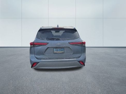 Used 2020 Toyota Highlander Platinum image 5