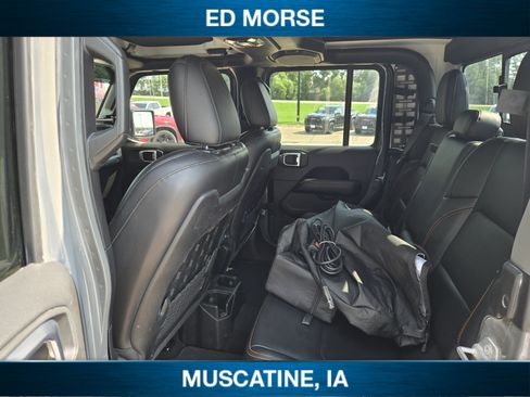 Used 2021 Jeep Gladiator Mojave AWD/4WD image 9