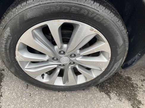 Used 2018 Buick Encore Preferred AWD/4WD image 31