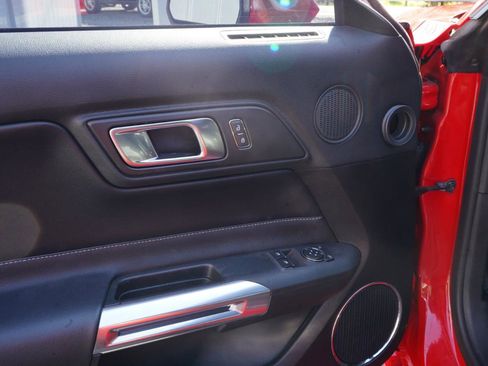 Used 2021 Ford Mustang GT Premium w/ GT Performance Package RWD image 16