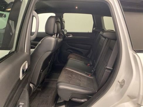 Used 2021 Jeep Grand Cherokee Laredo X AWD/4WD image 24