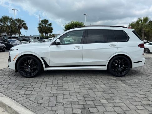 Used 2026 BMW X7 xDrive40i w/ M Sport Package image 12